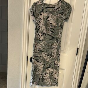 Latched Mama Gray Black Casual Sheath Dress